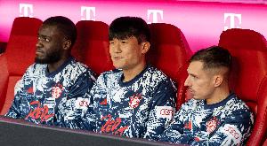 开云智能体验-德媒盘点拜仁问题:右后卫薄弱&凯恩替补难寻,想卖人但未获报价